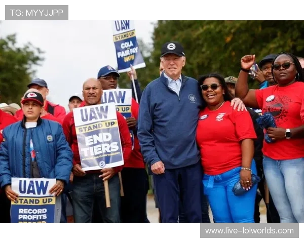 英超工资帽制度引入遭遇谈判僵局,各方分歧难以调和 英超工资帽制度引入遭遇谈判僵局,各方分歧难以调和